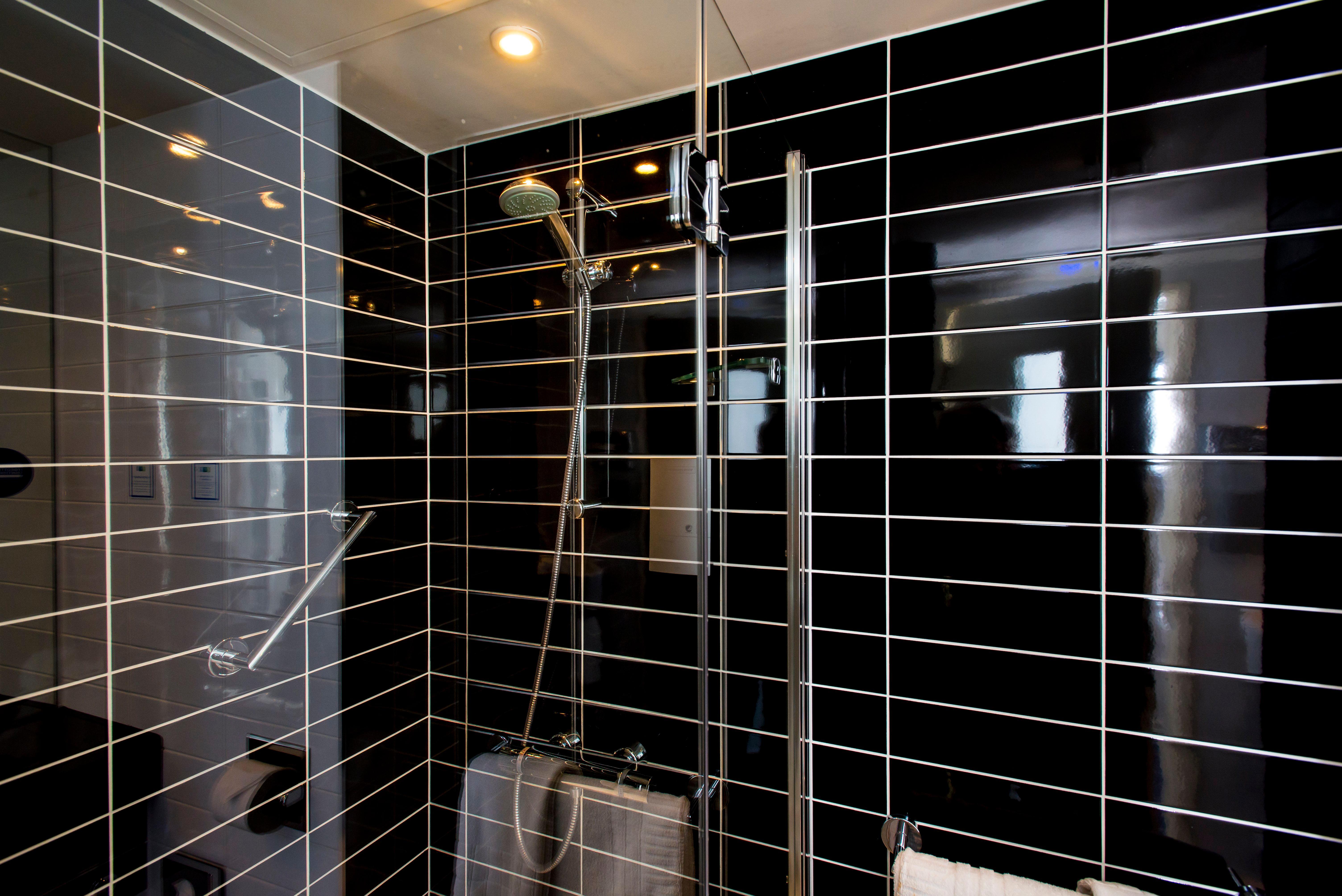Holiday Inn Express Birmingham - Snow Hill By Ihg Ngoại thất bức ảnh