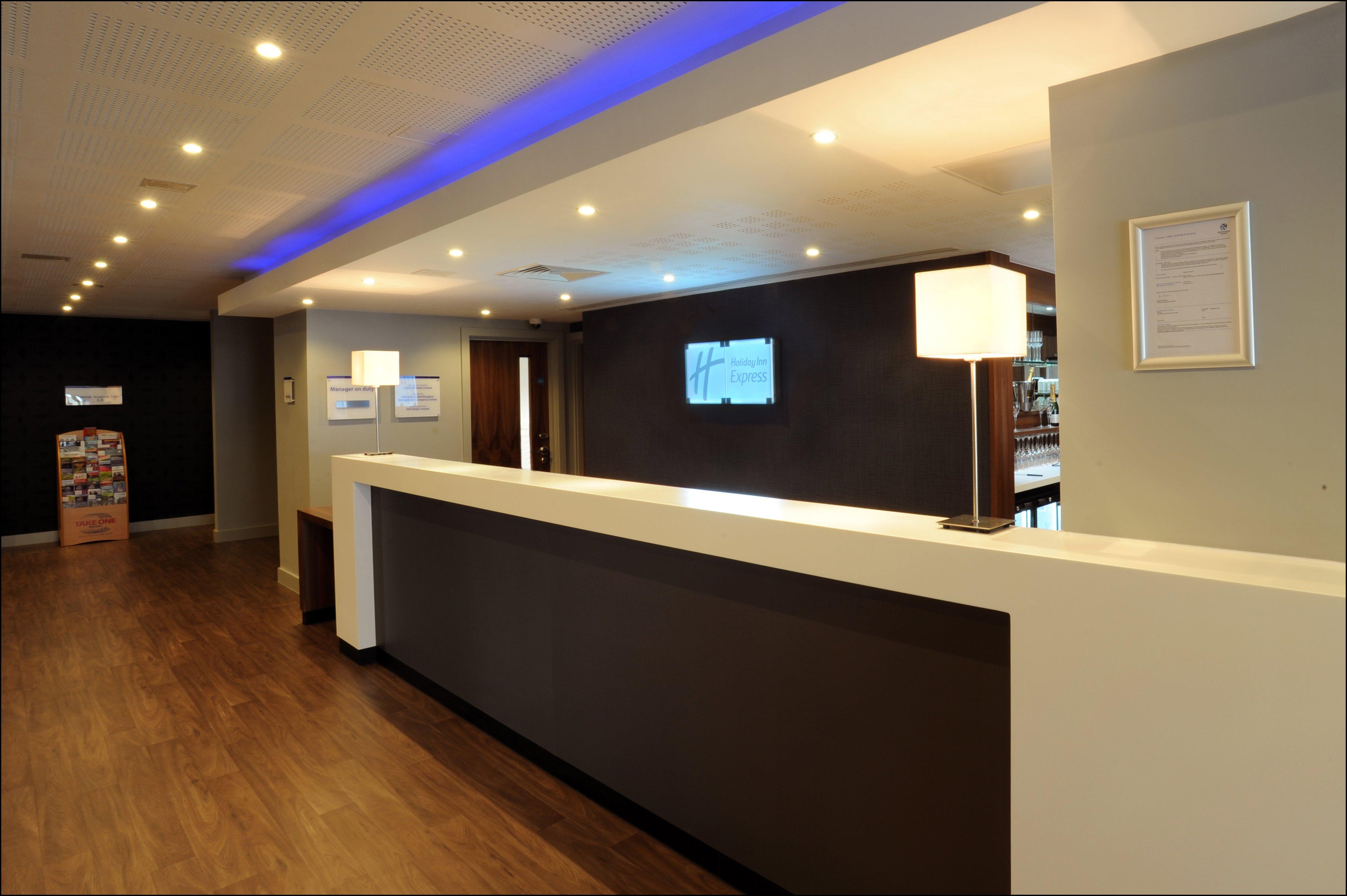 Holiday Inn Express Birmingham - Snow Hill By Ihg Ngoại thất bức ảnh