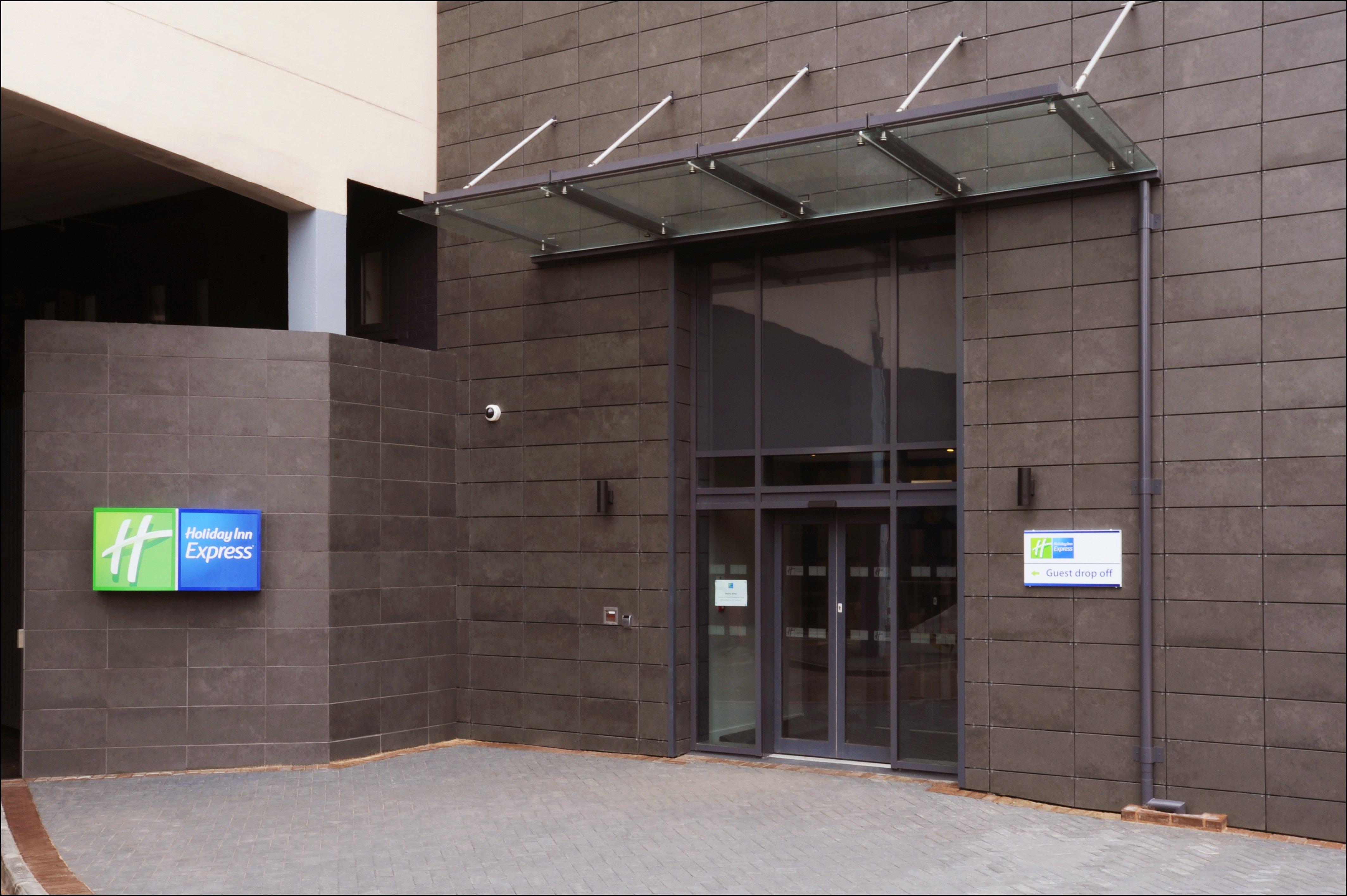 Holiday Inn Express Birmingham - Snow Hill By Ihg Ngoại thất bức ảnh