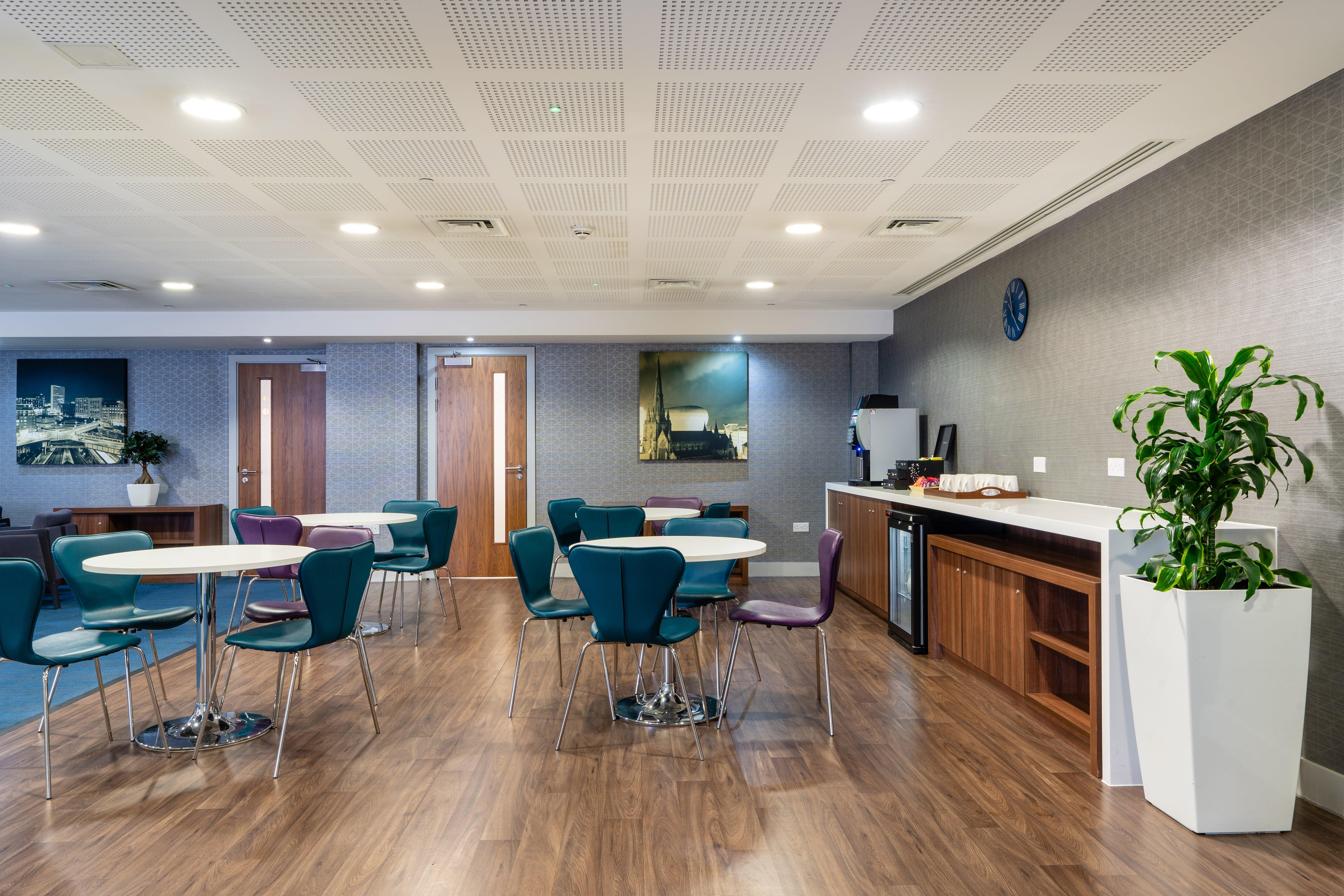 Holiday Inn Express Birmingham - Snow Hill By Ihg Ngoại thất bức ảnh