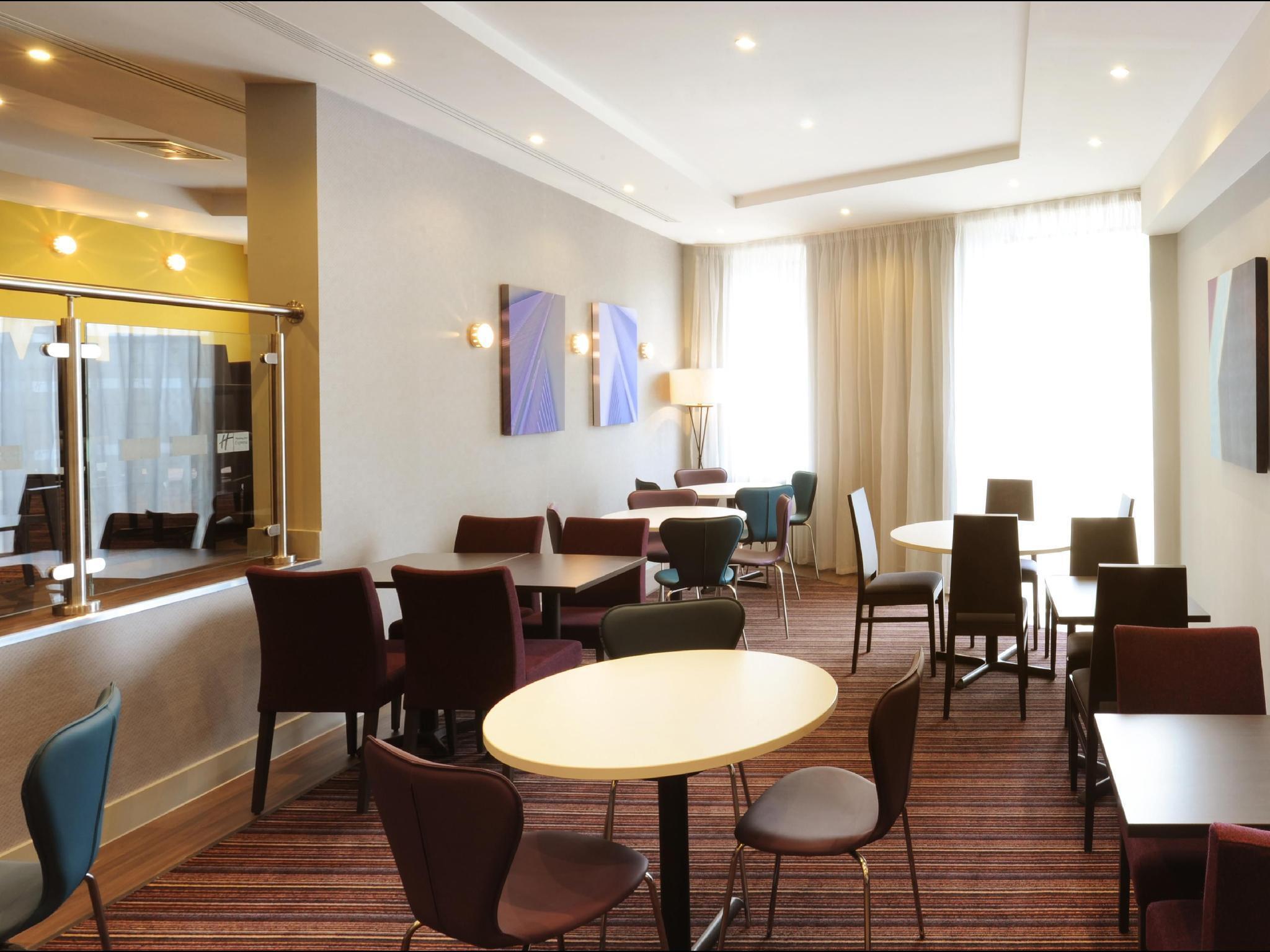 Holiday Inn Express Birmingham - Snow Hill By Ihg Ngoại thất bức ảnh