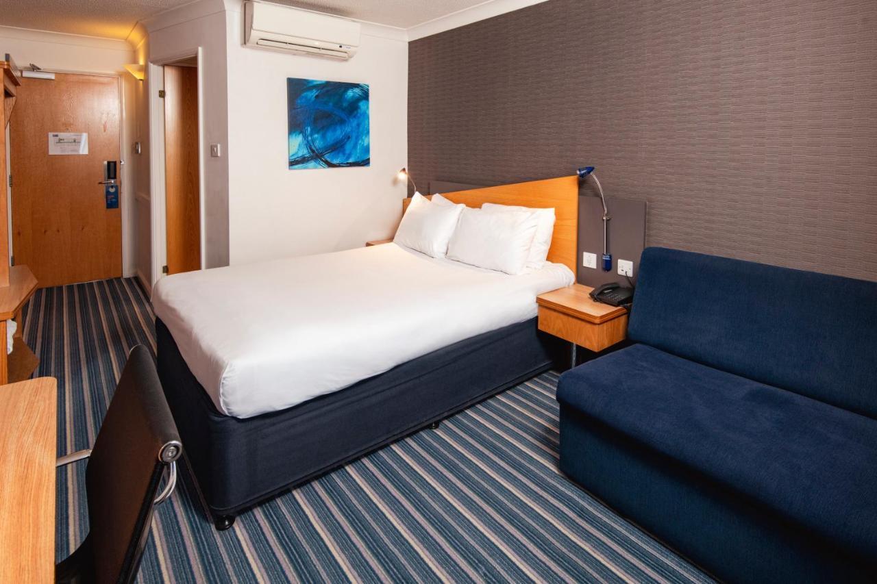 Holiday Inn Express Birmingham - Snow Hill By Ihg Ngoại thất bức ảnh